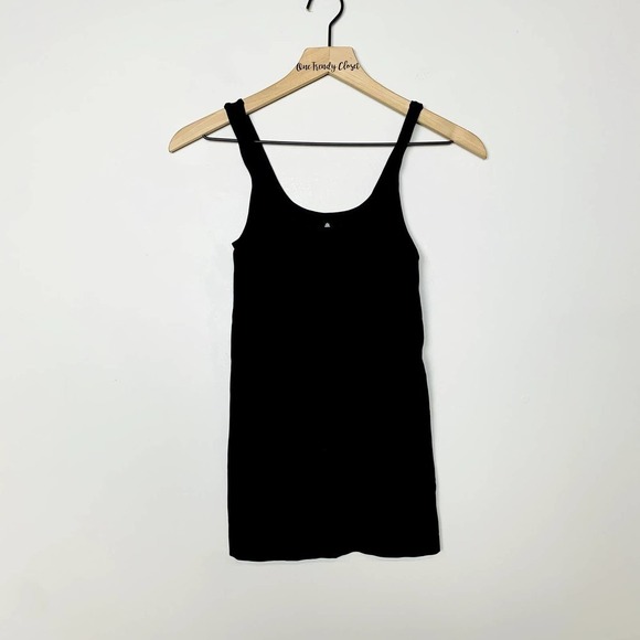 #19 Spiritual Gangster NWOT Black Scoop Sleeveless Stretch Tank Top Size XS/S - Picture 1 of 3